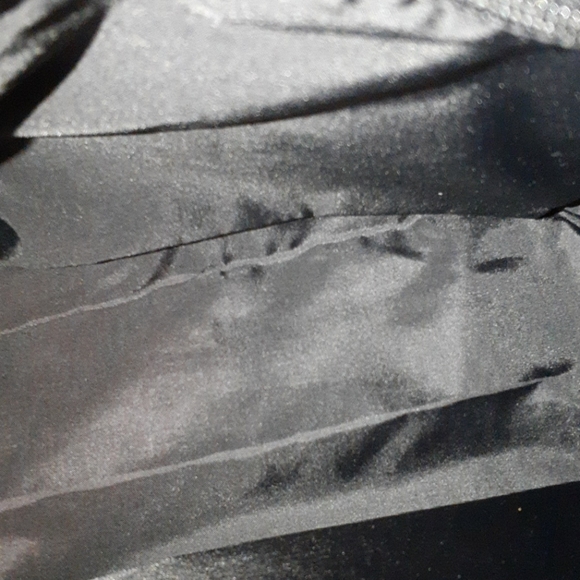 LeSportsac alphabet print crossbody - Picture 13 of 13